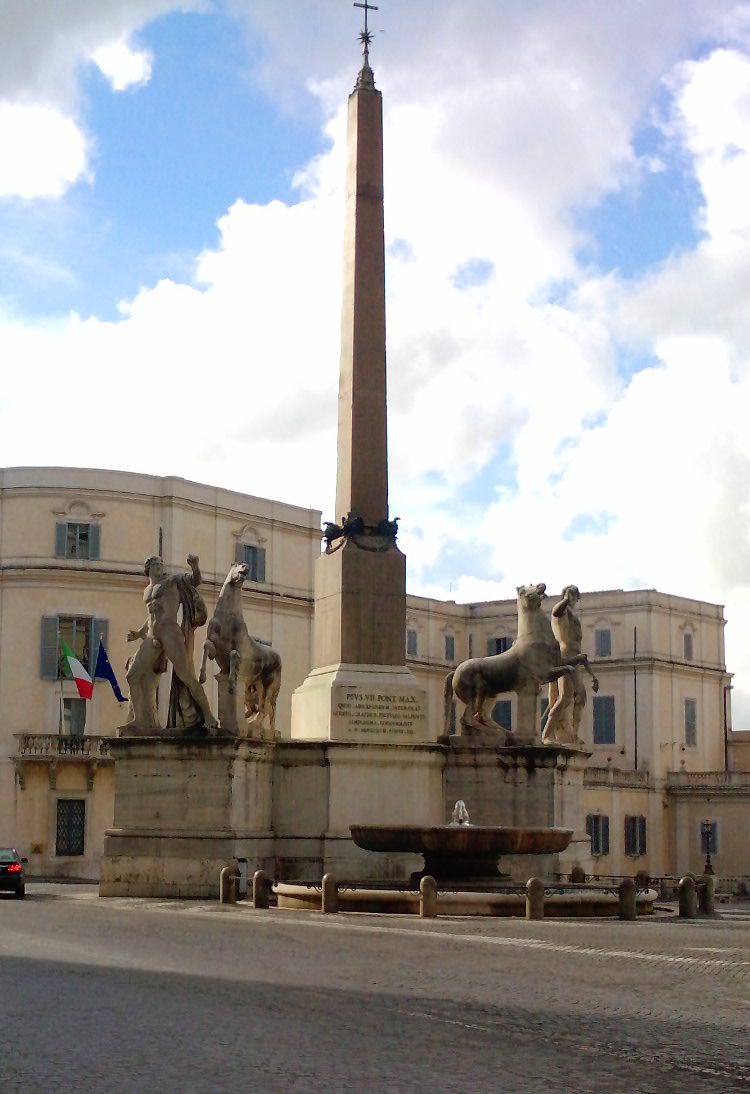 Obelisk Kwirynalski Obelisk Kwirynalski