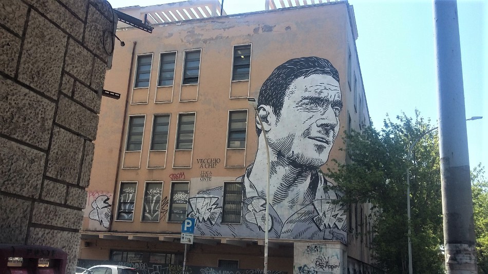 Lucamaleonte (IT), Totti 'Vecchio a chi?' - via Vetulonia