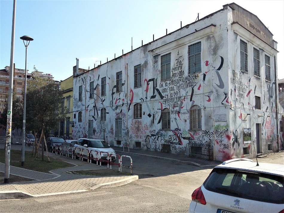 Brus (IT), Kaligraficzne cytaty - Via Giuseppe Libetta